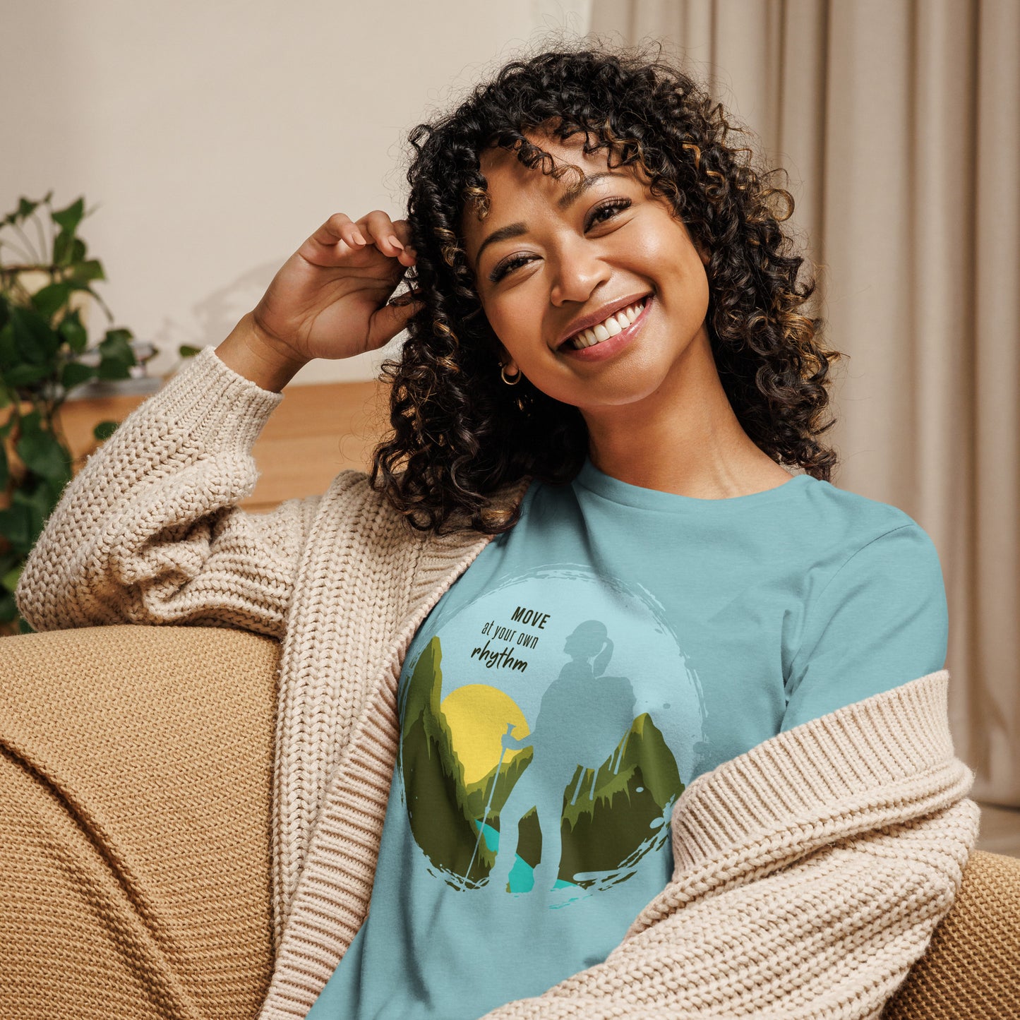 Relaxed MOVE AT YOU OWN RHYTHM Women's T-Shirt