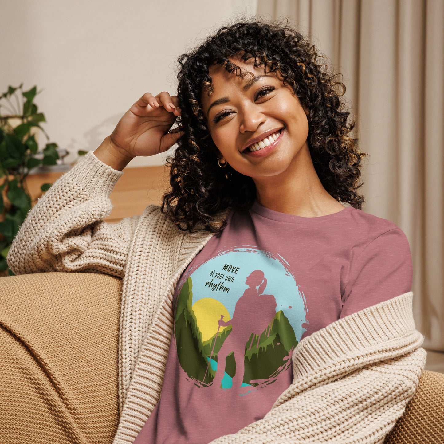 Relaxed MOVE AT YOU OWN RHYTHM Women's T-Shirt