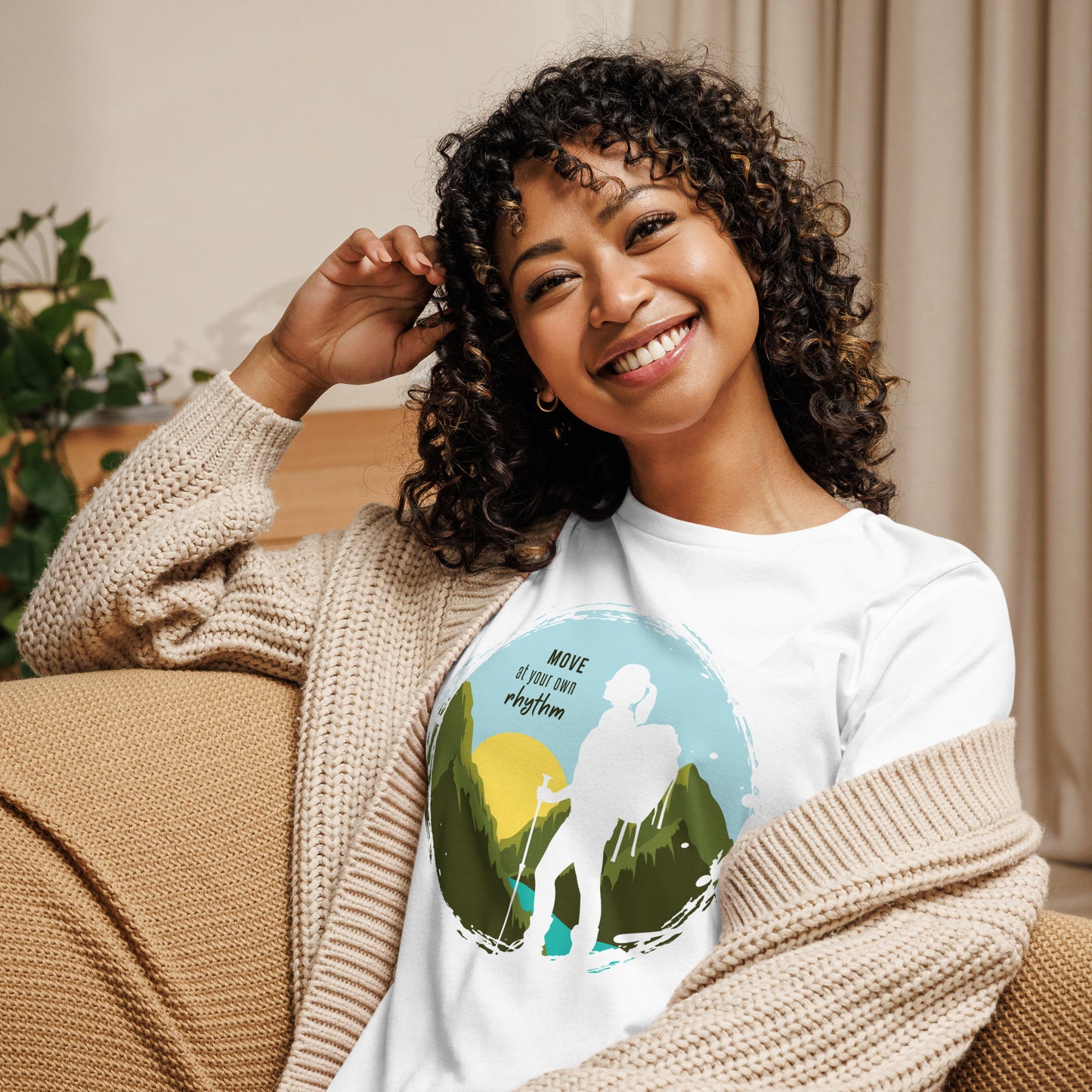 Relaxed MOVE AT YOU OWN RHYTHM Women's T-Shirt